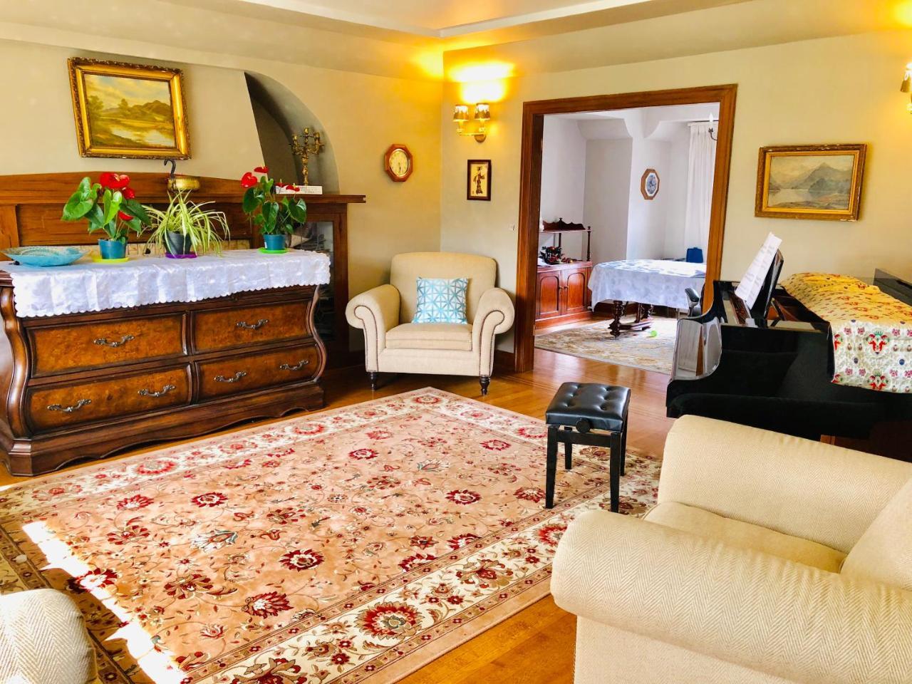 The Sunshine House-Free Parking Bed & Breakfast แวนคูเวอร์ ภายนอก รูปภาพ