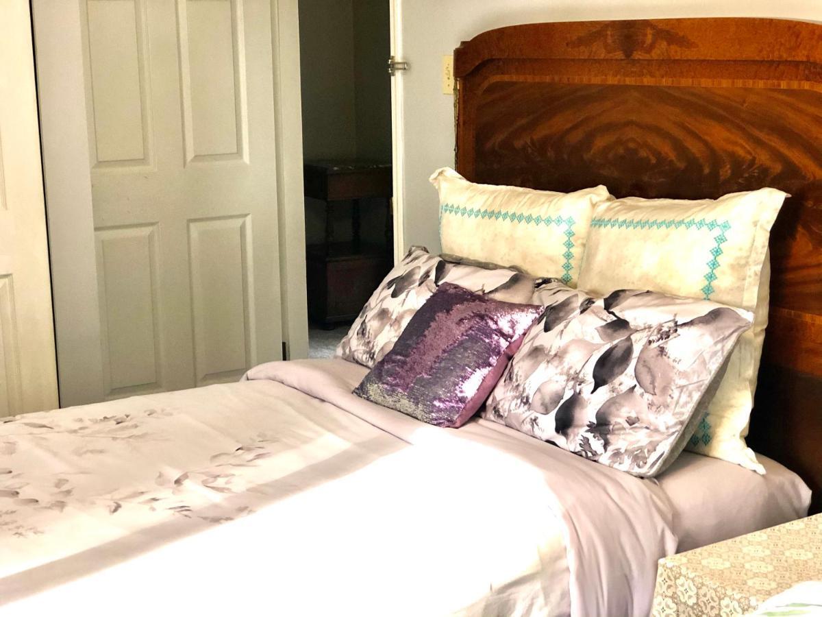 The Sunshine House-Free Parking Bed & Breakfast แวนคูเวอร์ ภายนอก รูปภาพ